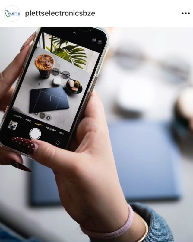 the picture & the final result 📷

every coffee date is better with tech you can trust.
message us, we can help you find just what you need! 💬